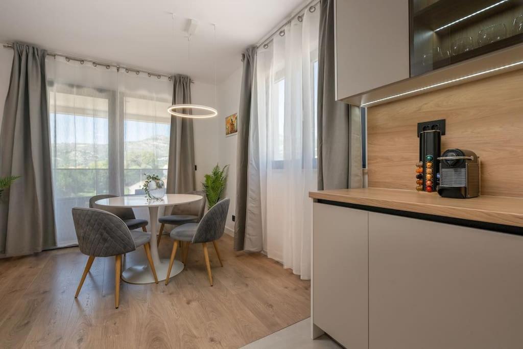Villa 64 Apartment #3 Mlini Eksteriør billede
